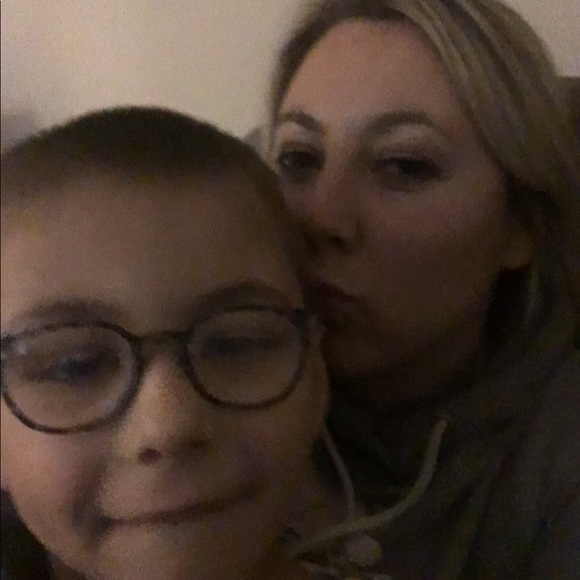 Meet your Posher, Allison - Picture 1 of 1